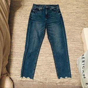 American Eagle Mom Jeans